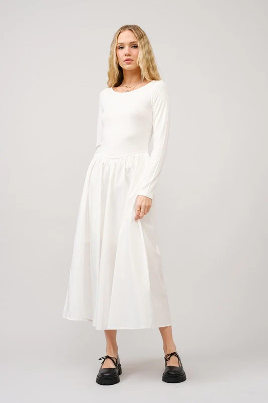 Princess Charm Midi Dress - Image 3