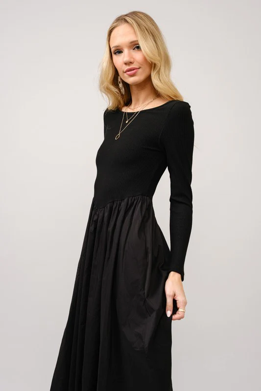 Princess Charm Midi Dress - Image 7
