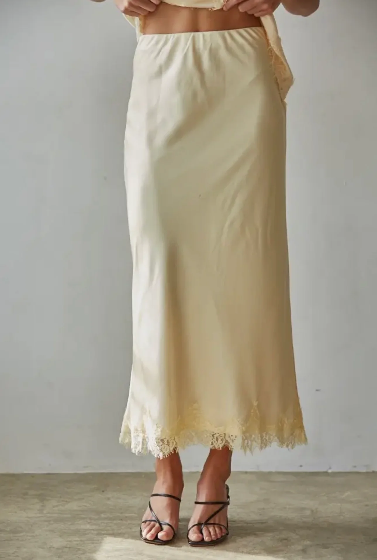 Buttercup Slip Skirt - Image 4