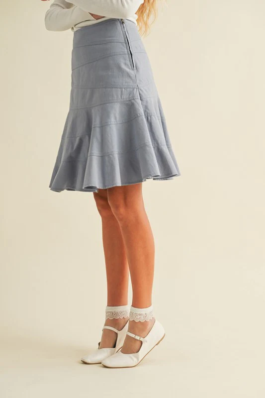 The It Skirt - Image 7