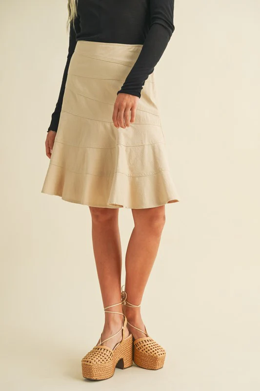 The It Skirt - Image 9