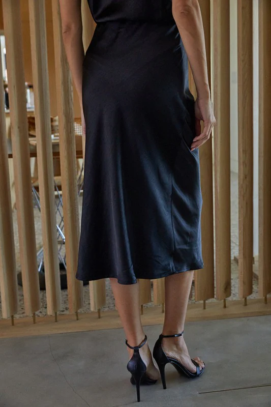 Flirt Slip Skirt - Image 6
