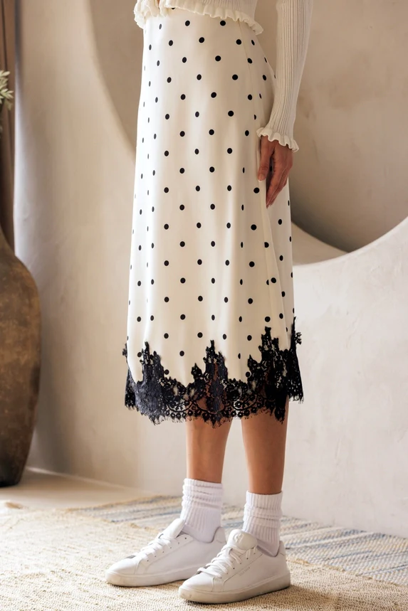 Full Story Slip Skirt - Image 2