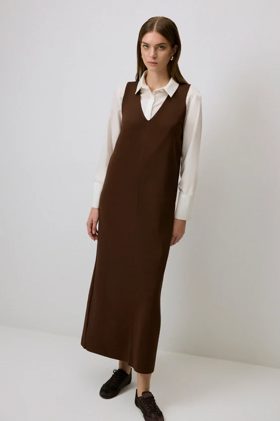 Elegance Knit Dress - Image 4
