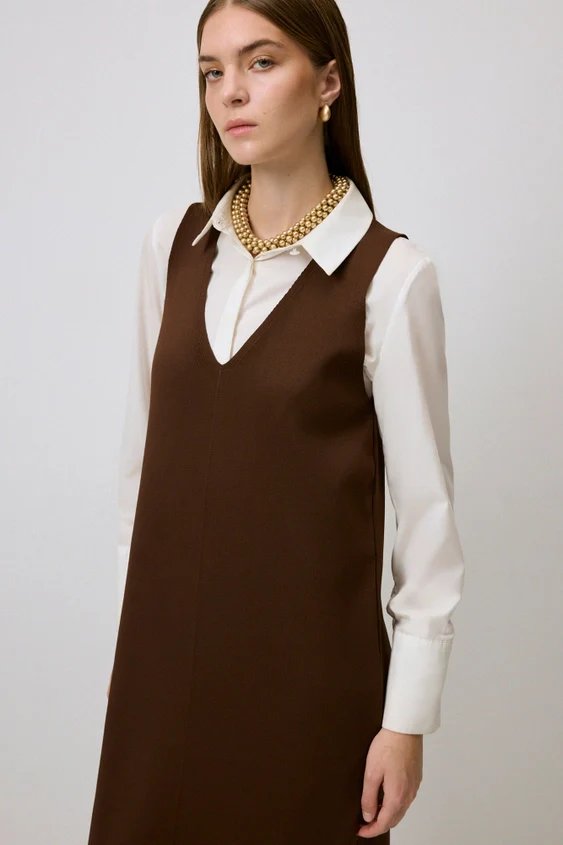 Elegance Knit Dress - Image 5