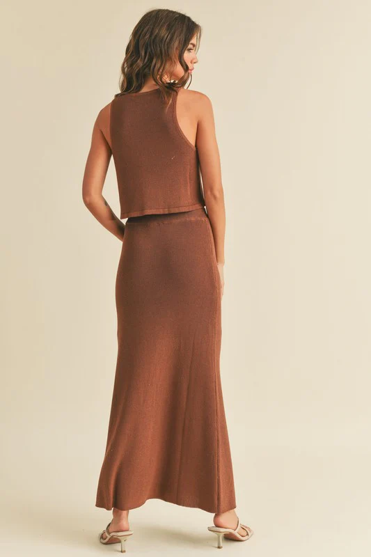 Slaying Maxi Skirt - Image 10