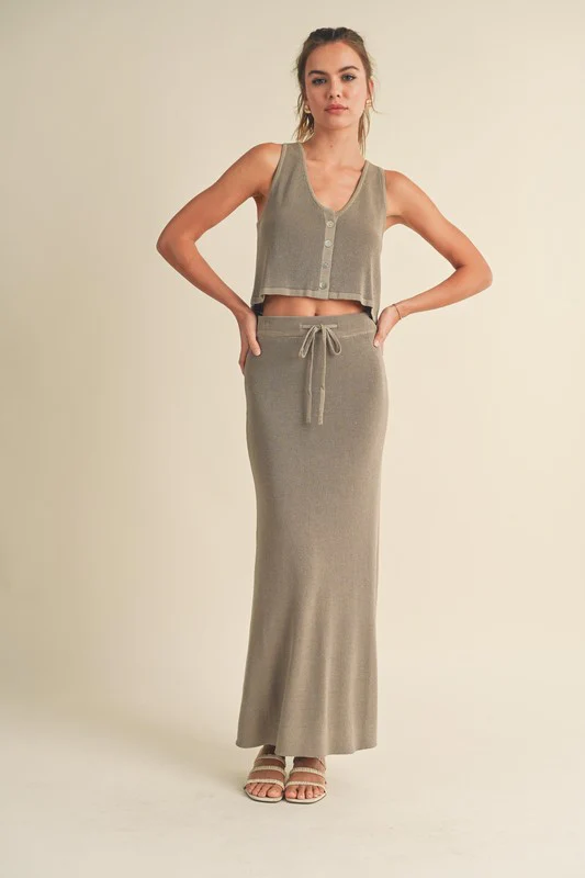 Slaying Maxi Skirt - Image 5