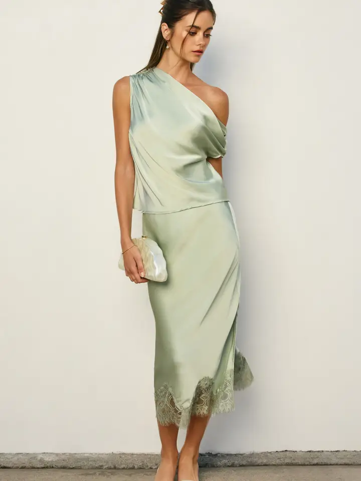 Diamond Lace Slip Skirt - Image 28