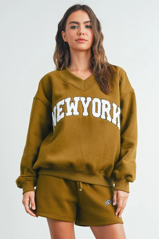 Welcome To New York Sweater - Image 12