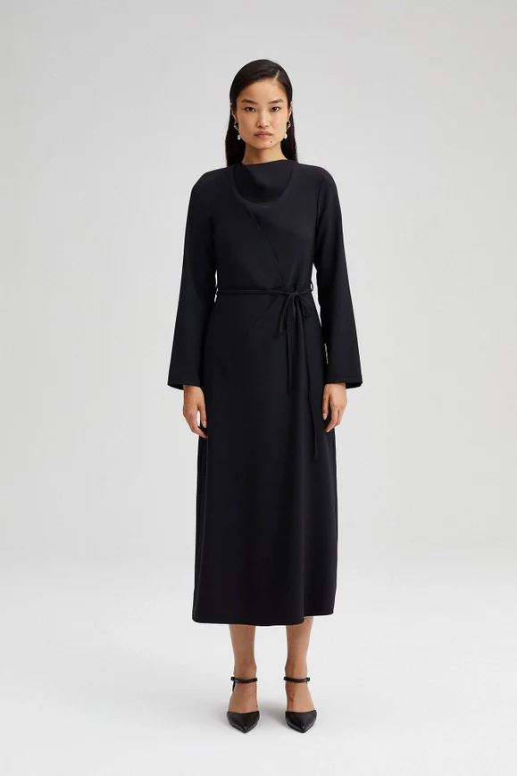 Promenade Crepe Dress - Image 9