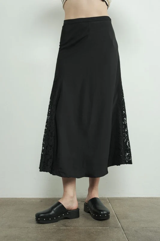 Savy Lace Slip Skirt - Image 3