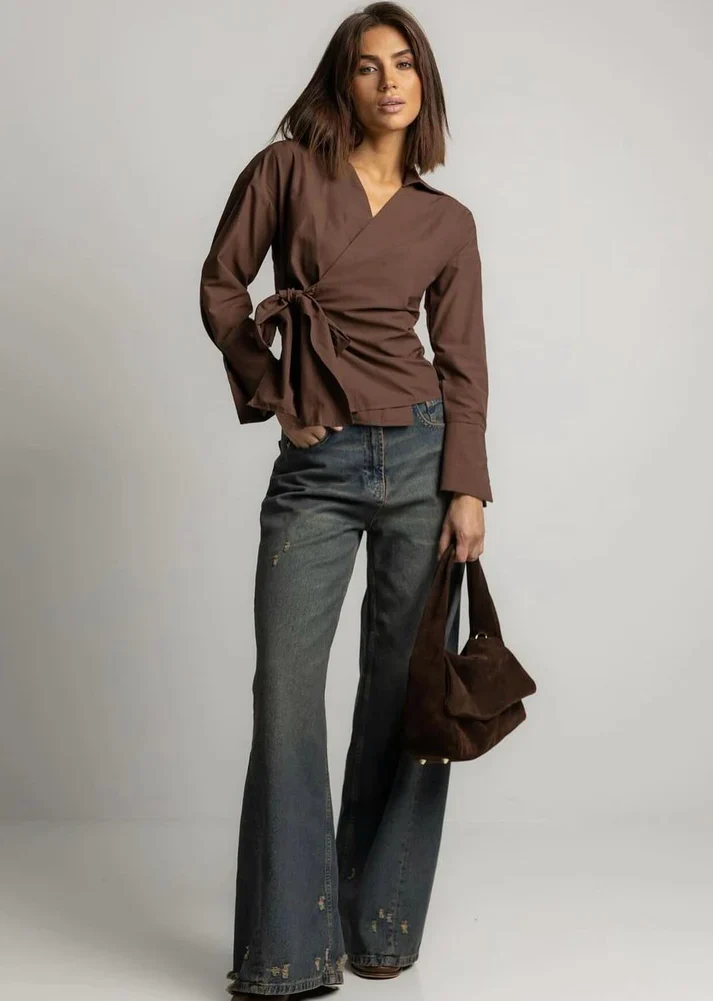 The Gifted Blouse - Image 7
