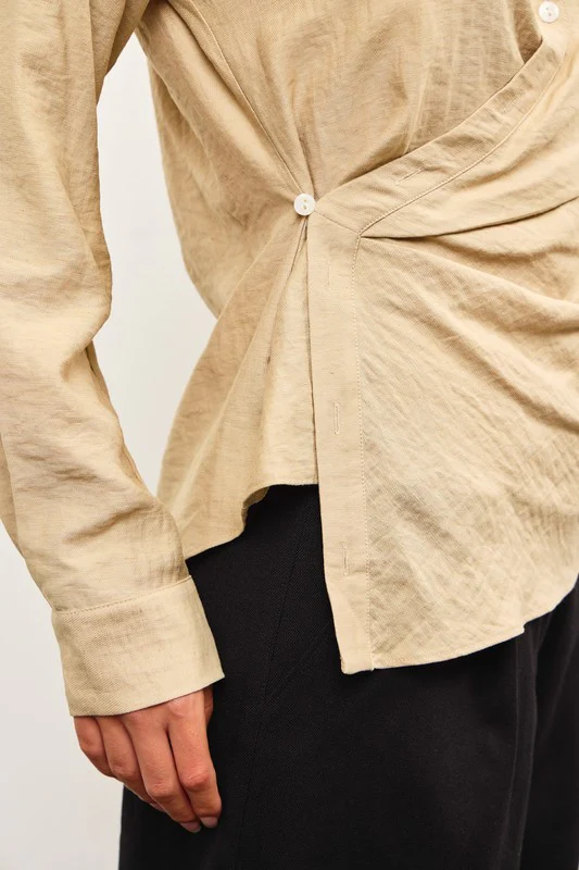 The Other Blouse - Image 5